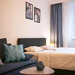 Big 2Rooms In Vienna City Center